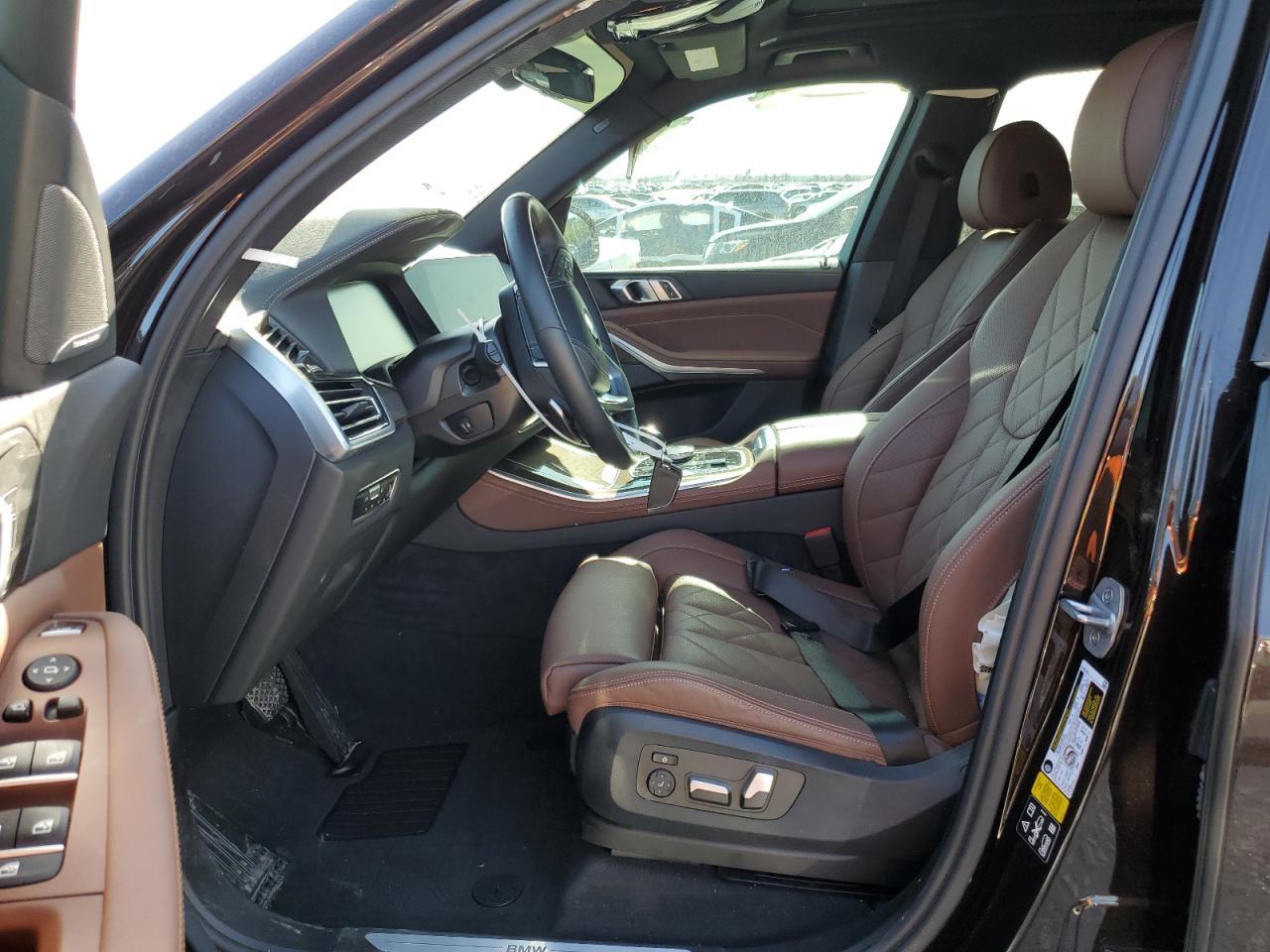 2023 BMW X5 XDRIVE4 - Фото 7