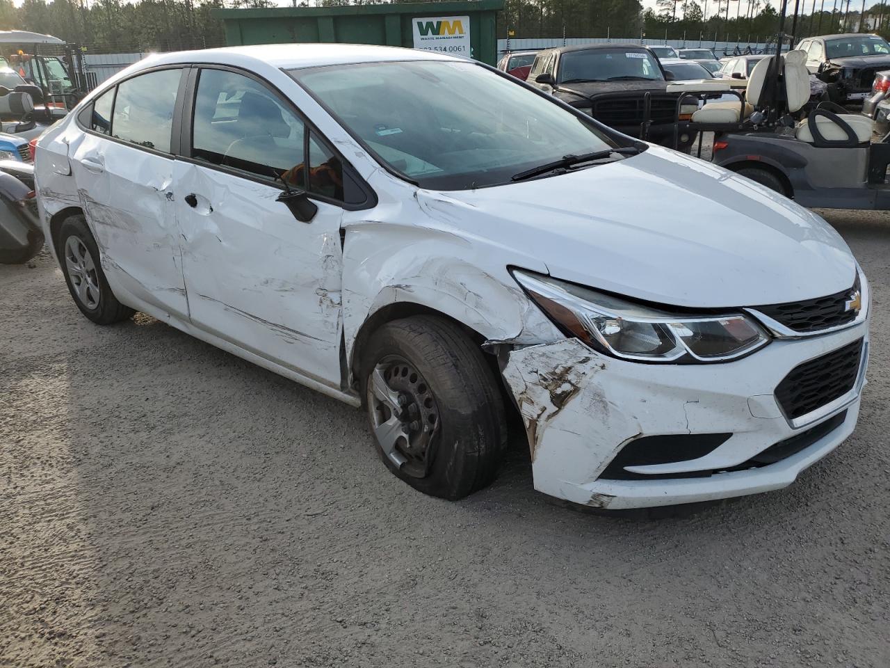 2017 CHEVROLET CRUZE LS - Image 4