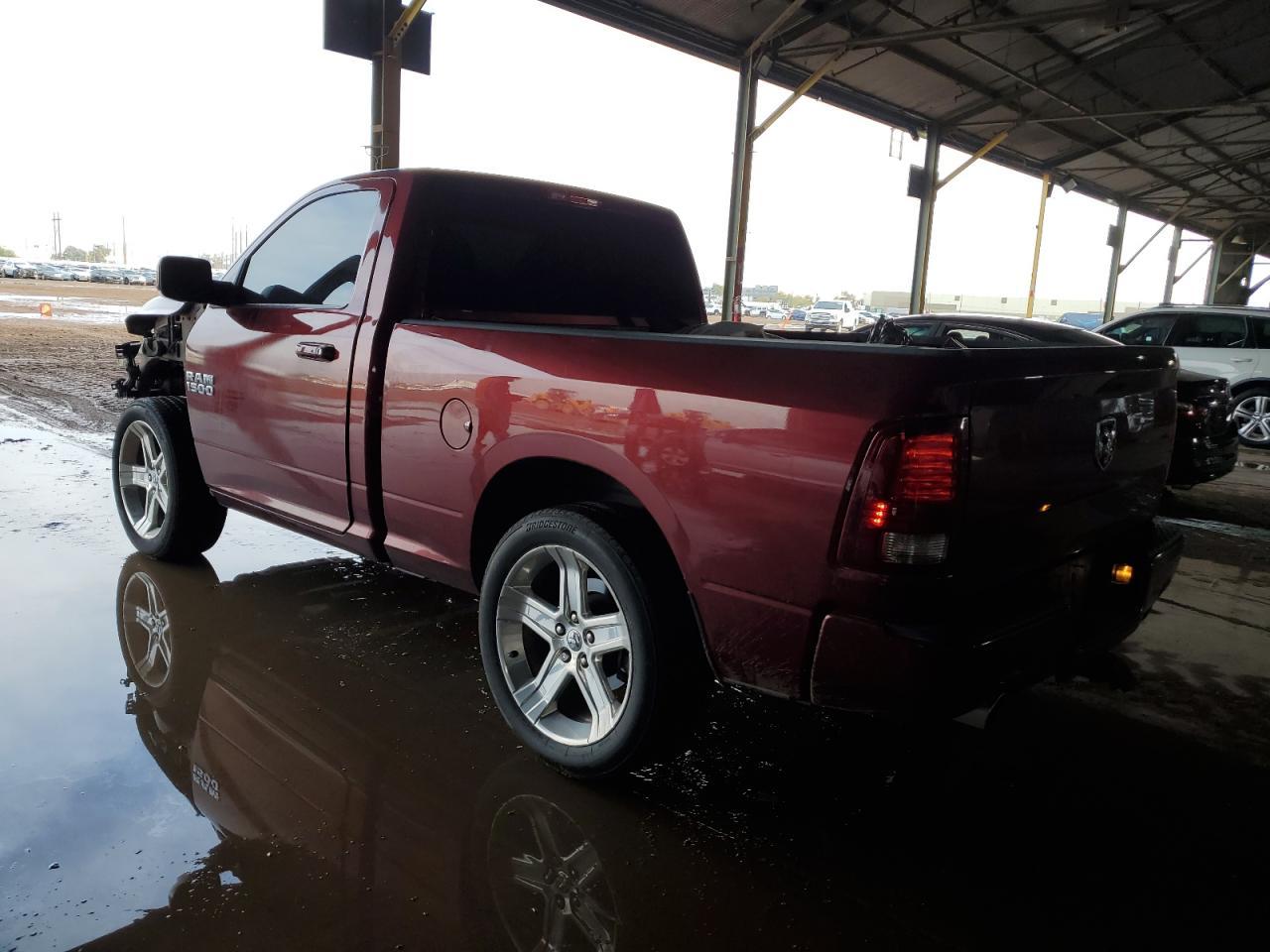 2017 RAM 1500 SPORT - Фото 2