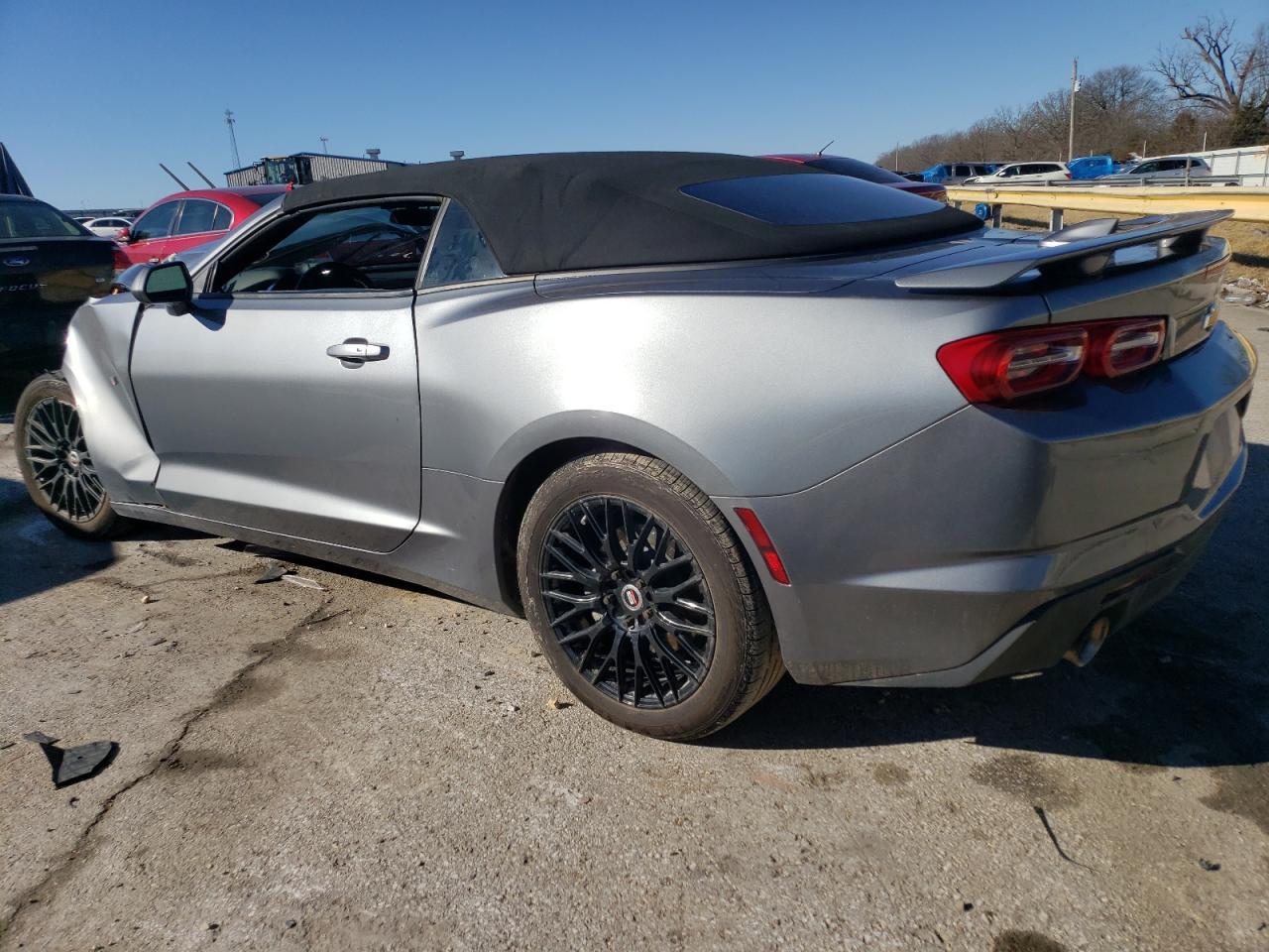 2020 CHEVROLET CAMARO LS - Фото 2