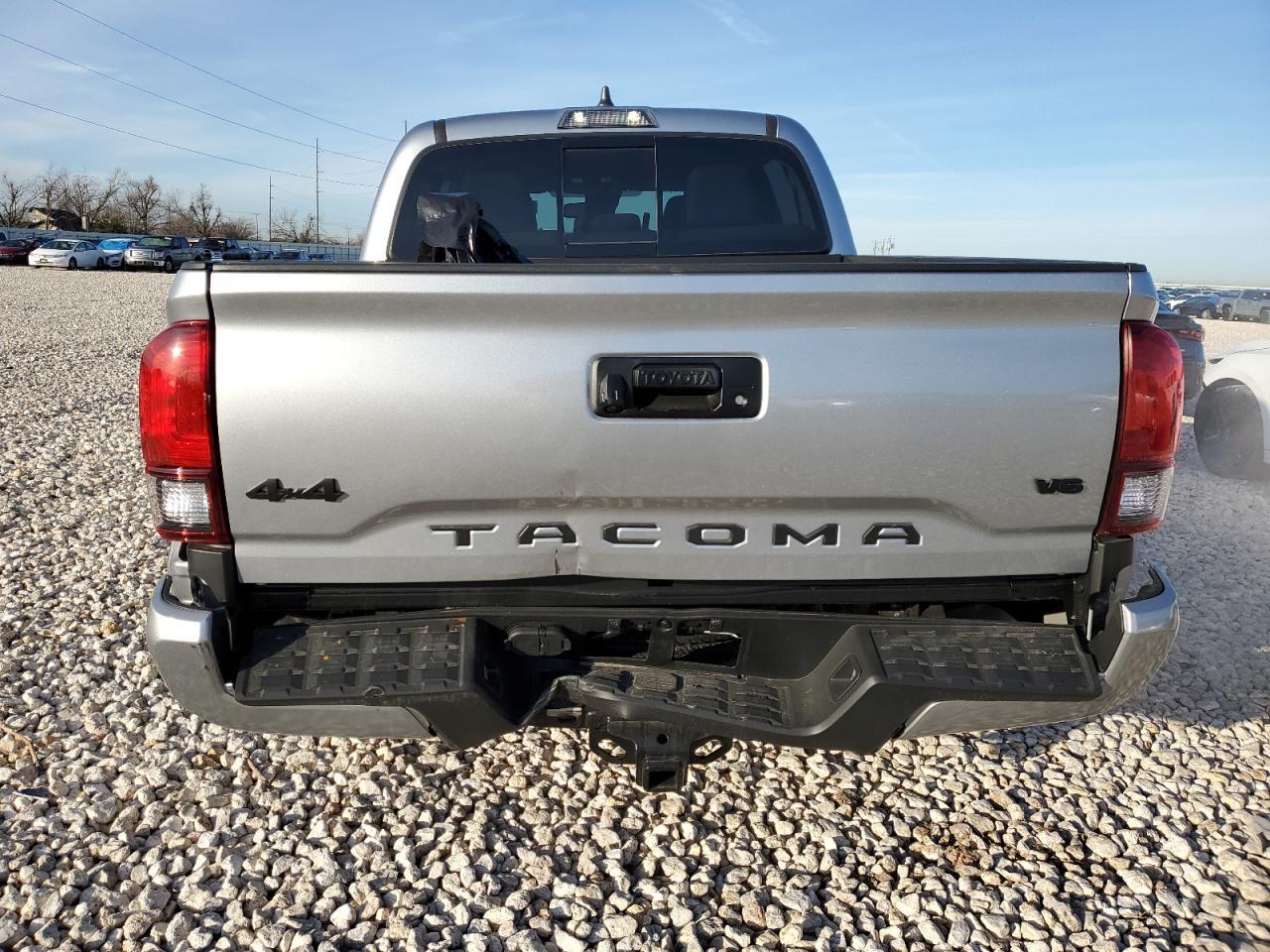 2023 TOYOTA TACOMA DOU - Фото 6