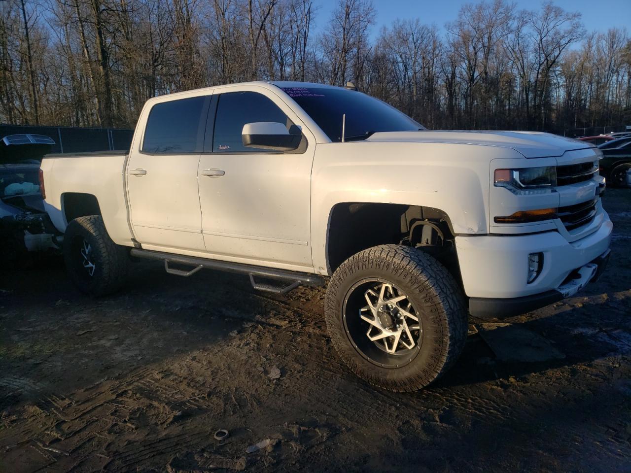 2018 CHEVROLET SILVERADO - Фото 4