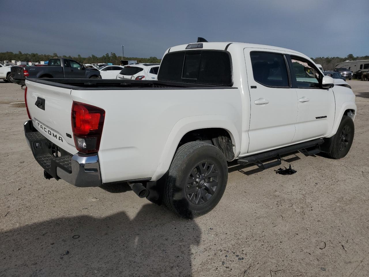 2023 TOYOTA TACOMA DOU - Фото 3