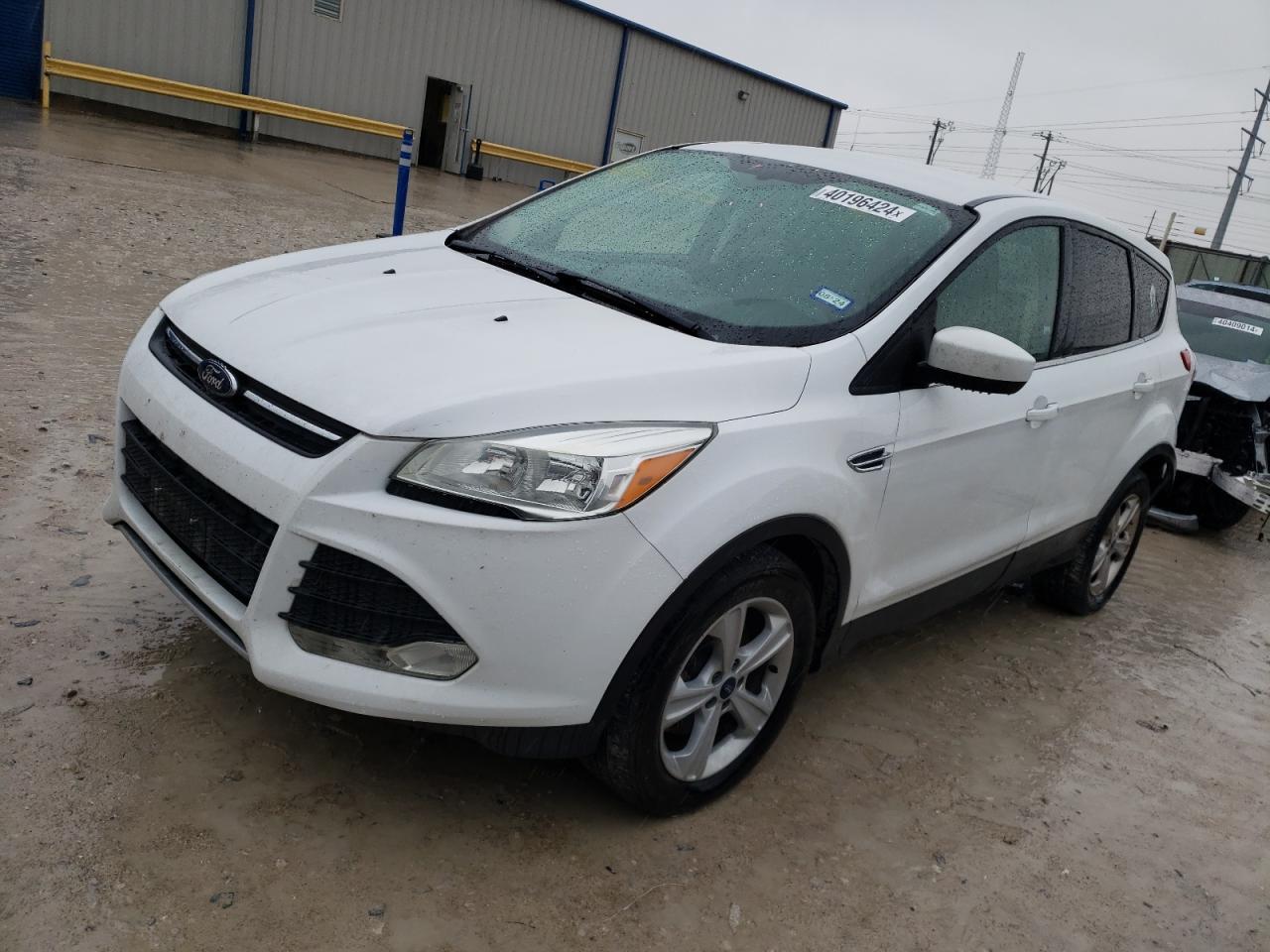 2016 FORD ESCAPE SE car image