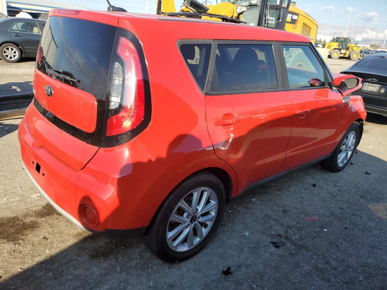 2019 KIA SOUL + - Image 3