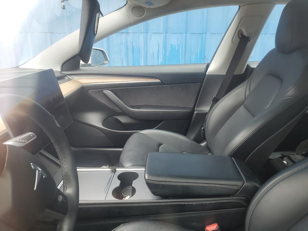 2022 TESLA MODEL 3 - Image 7
