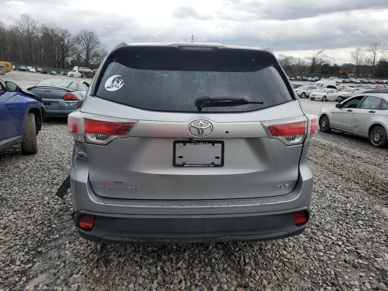 2014 TOYOTA HIGHLANDER - Image 6
