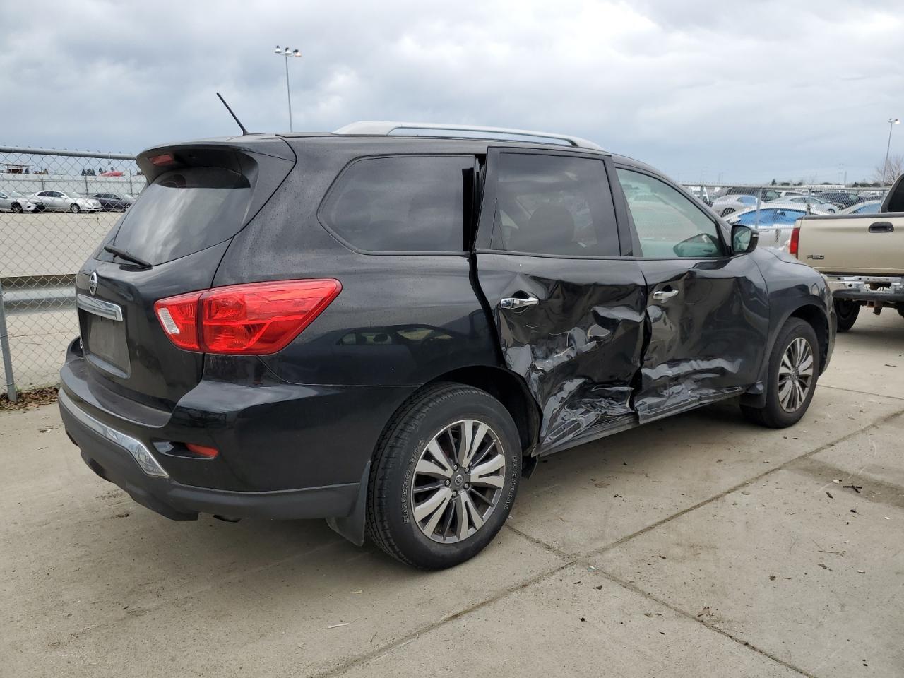 2018 NISSAN PATHFINDER - Image 3