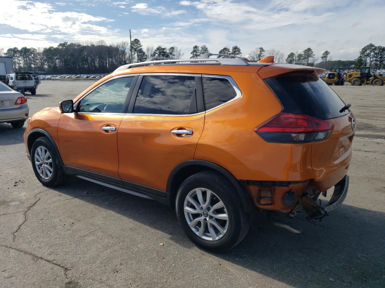 2017 NISSAN ROGUE S - Фото 2