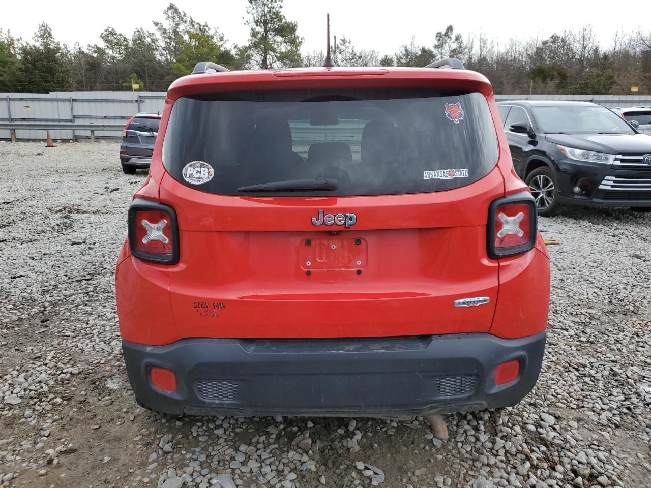 2017 JEEP RENEGADE L - Image 6