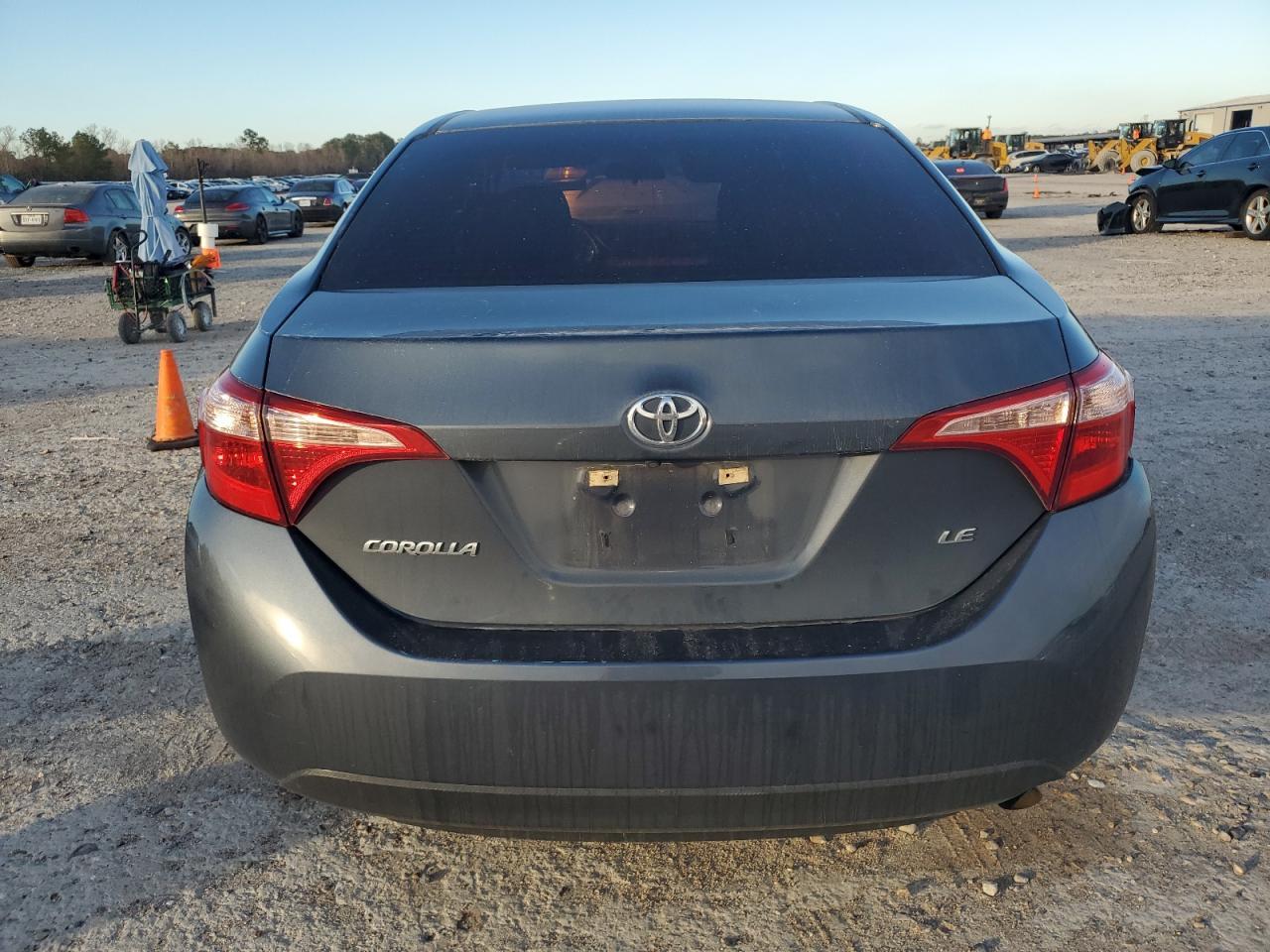 2018 TOYOTA COROLLA L - Фото 6