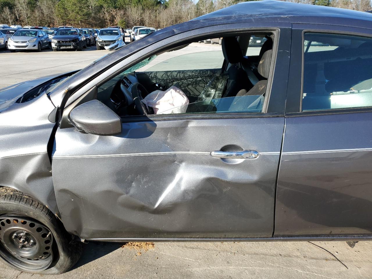 2016 NISSAN VERSA S - Фото 7