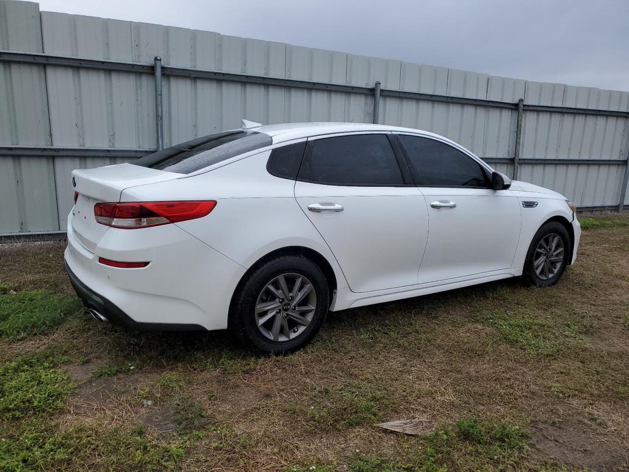 2020 KIA OPTIMA LX - Image 3