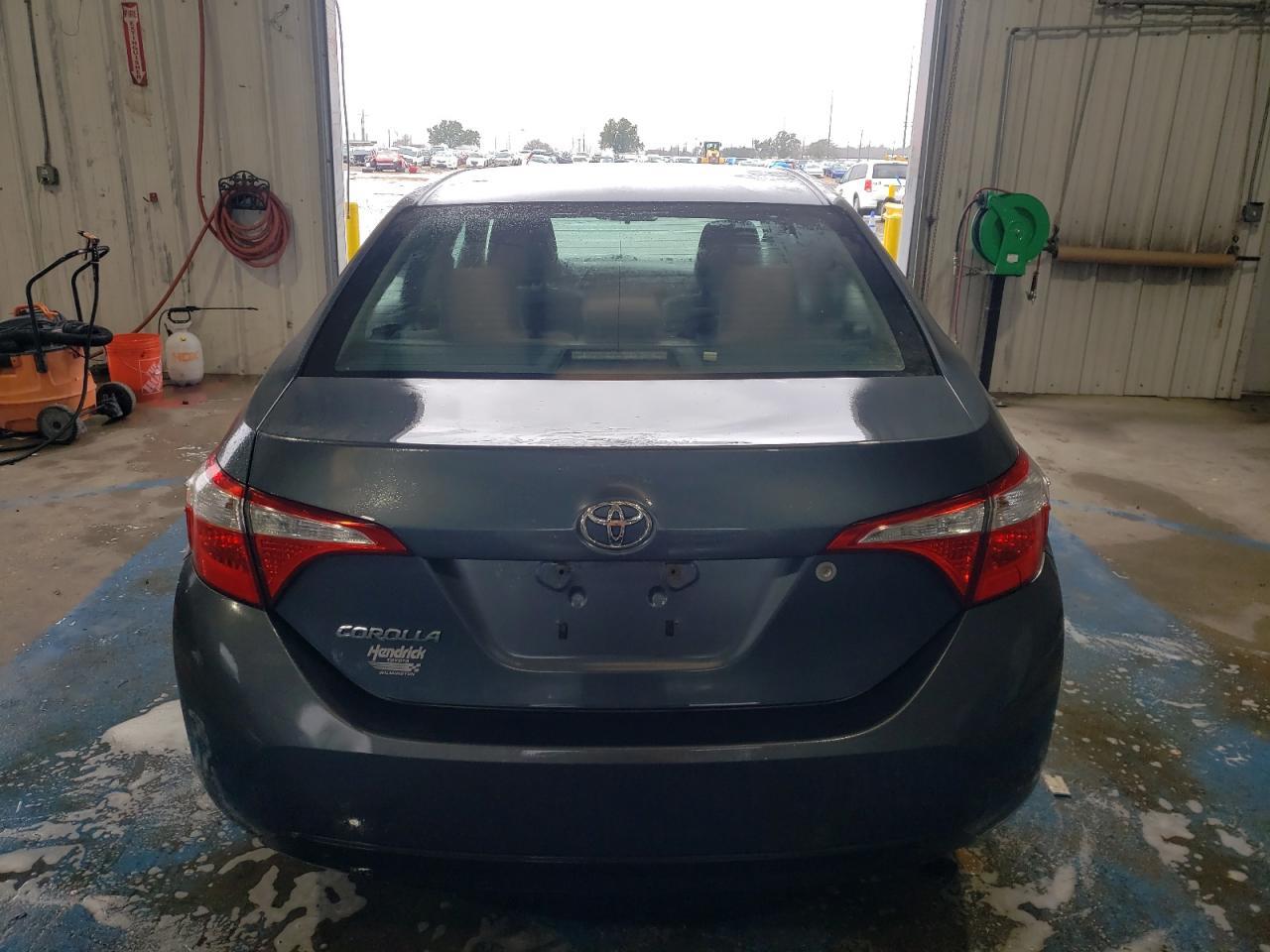 2014 TOYOTA COROLLA L - Фото 6