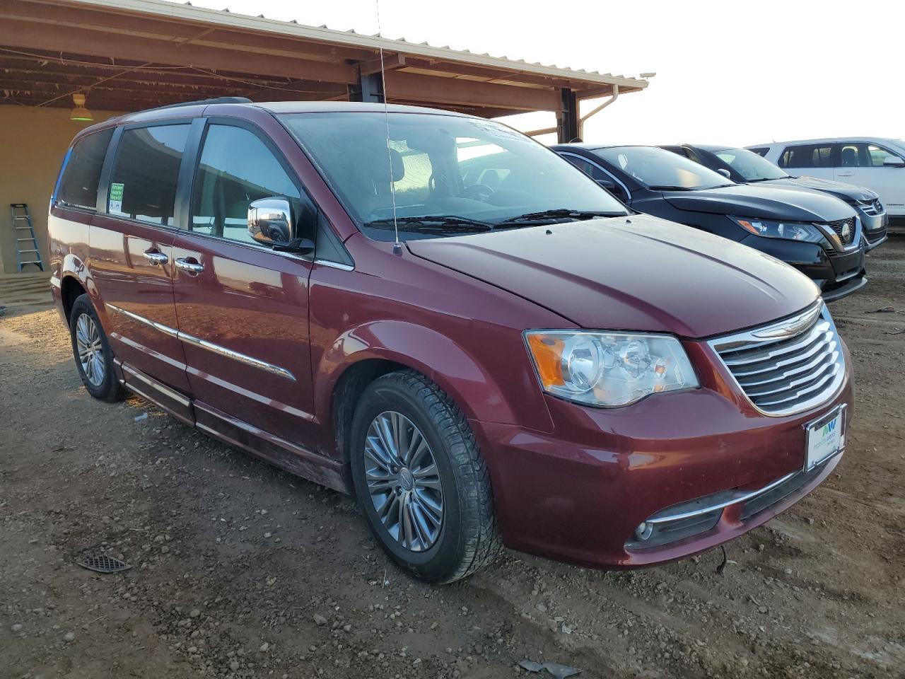 2014 CHRYSLER TOWN & COU - Фото 4