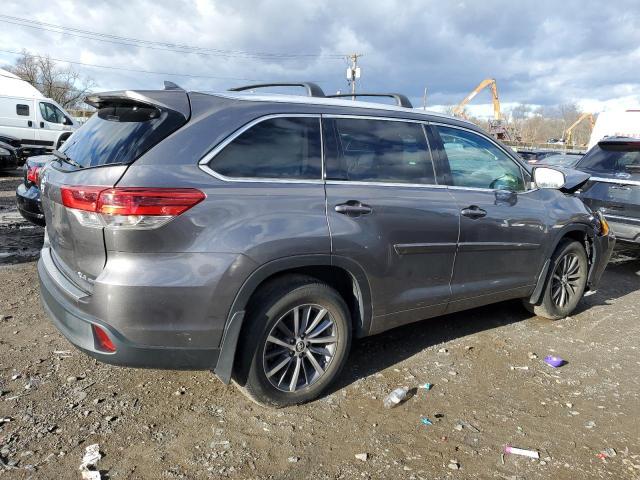 2018 Toyota Highlander Se - Фото 3