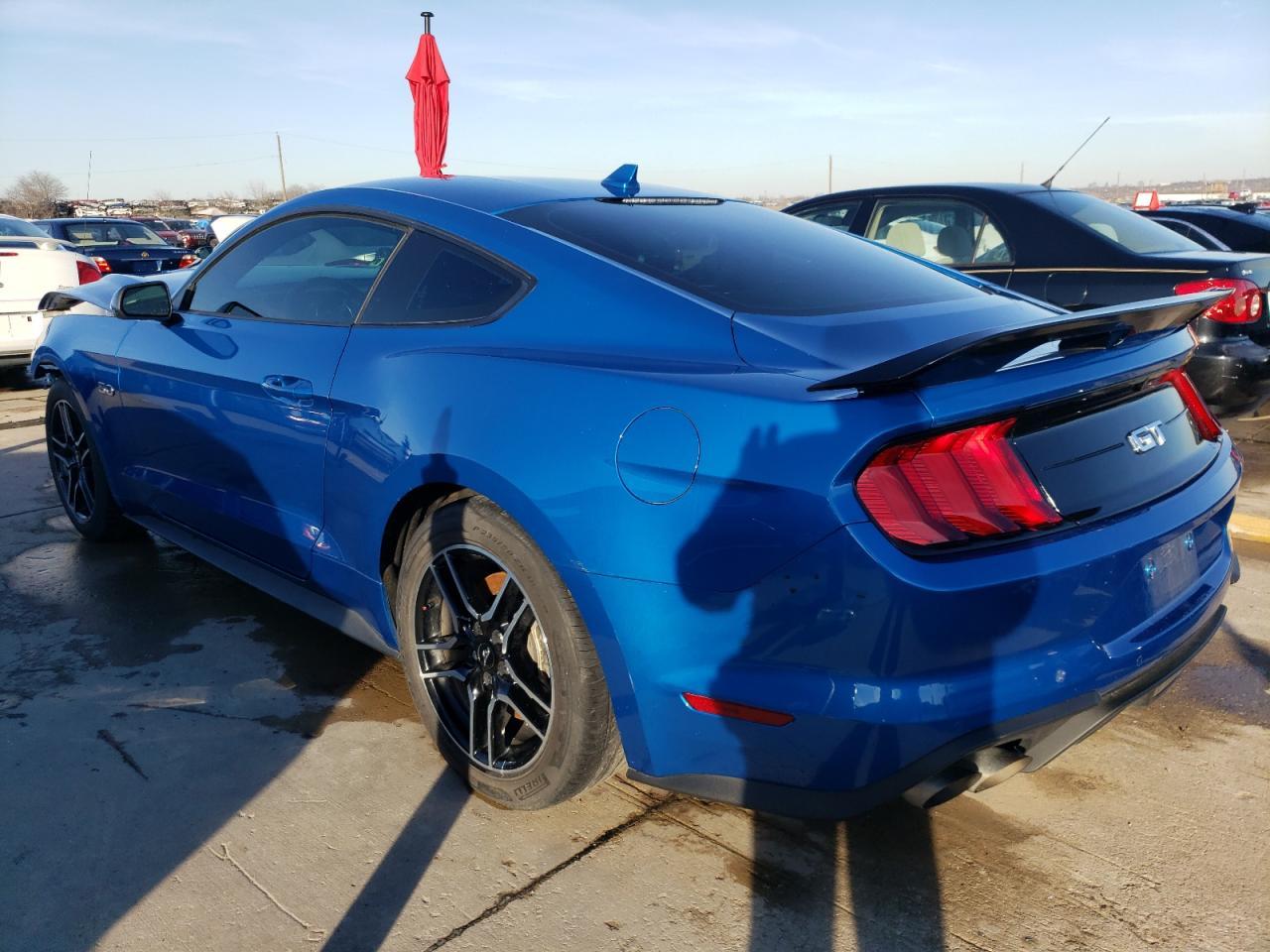 2021 FORD MUSTANG GT - Фото 2