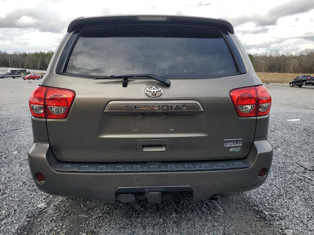 2014 TOYOTA SEQUOIA SR - Image 6