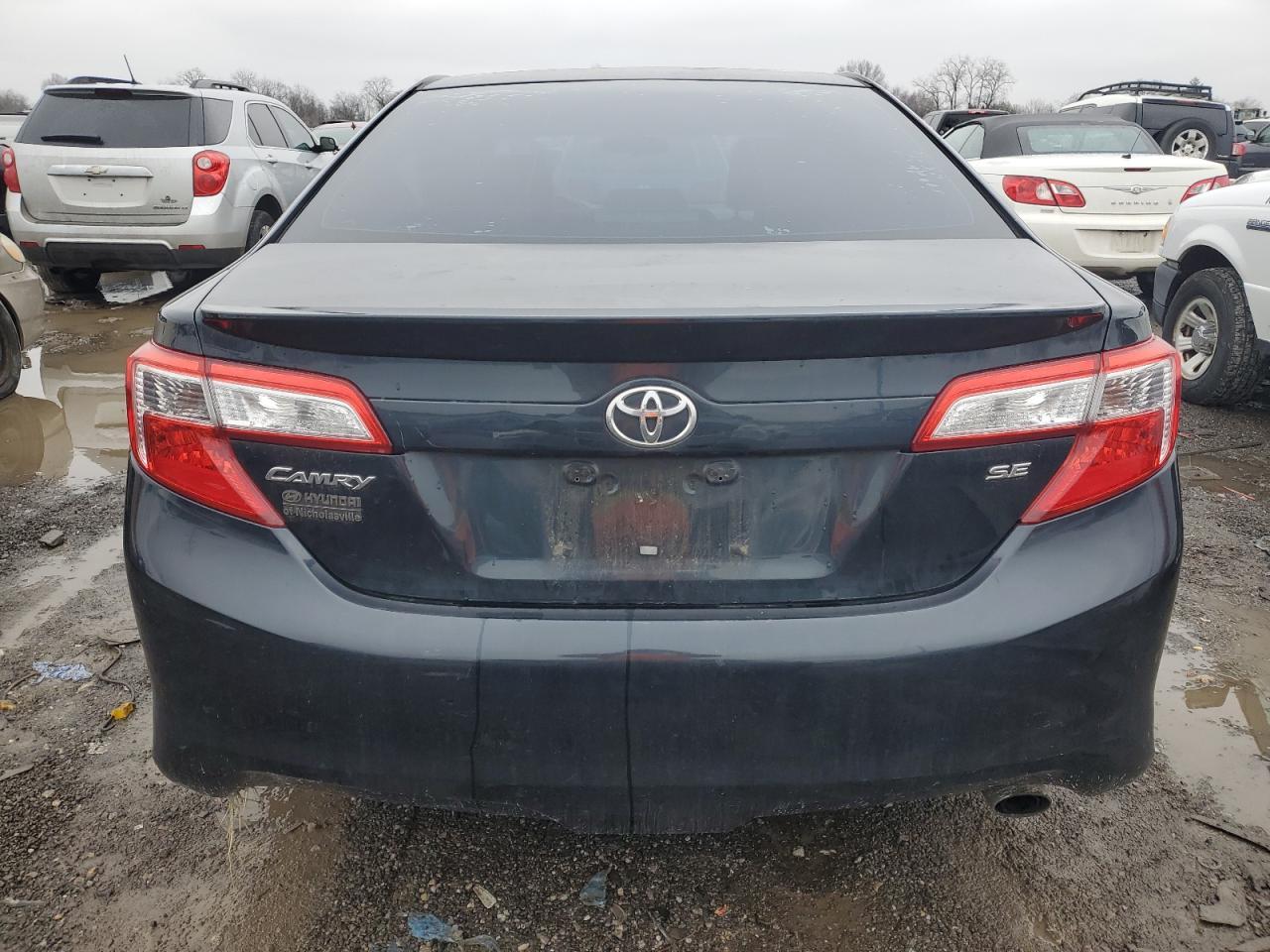 2013 TOYOTA CAMRY L - Image 6