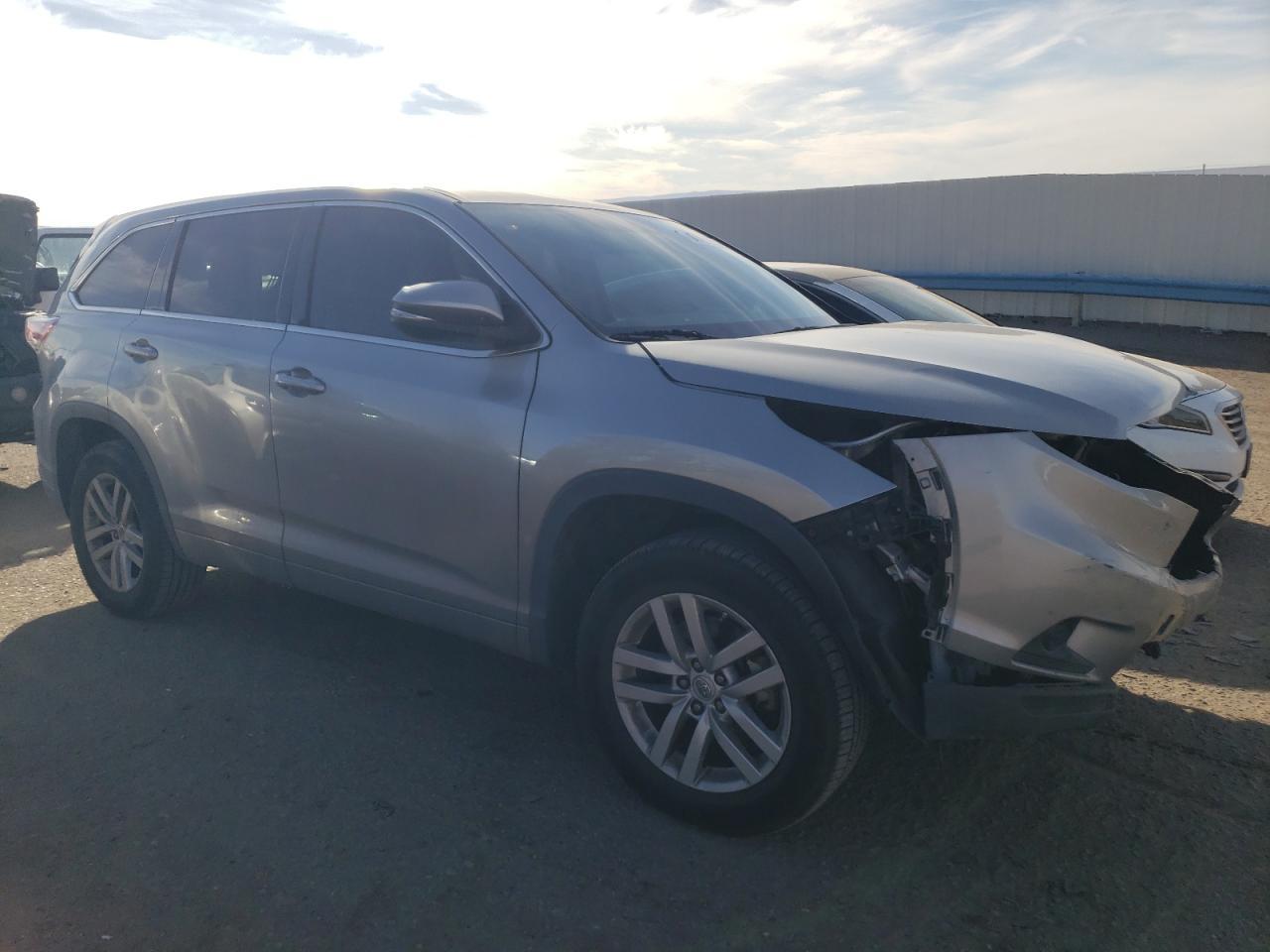 2014 TOYOTA HIGHLANDER - Фото 4
