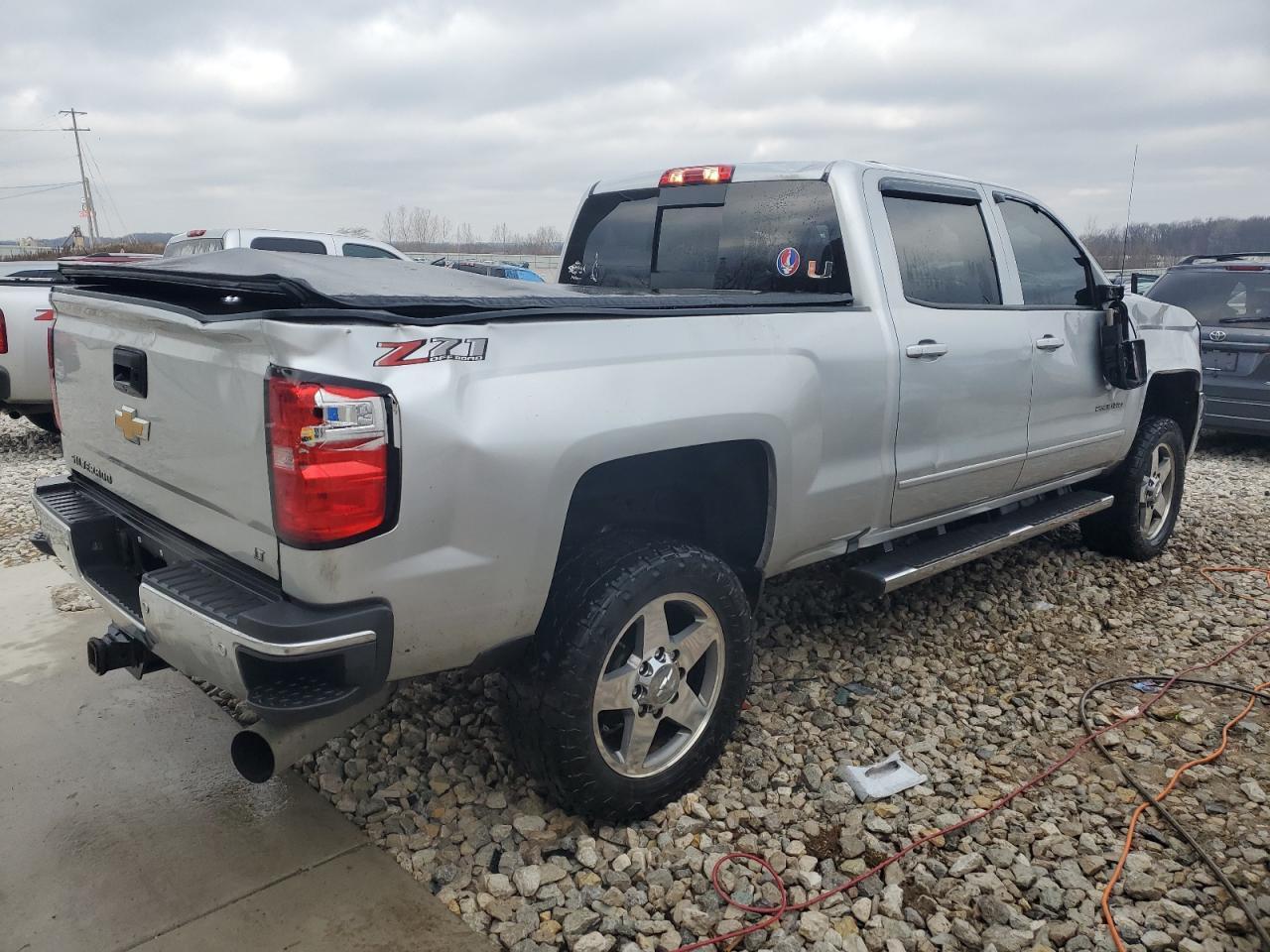 2019 CHEVROLET SILVERADO - Image 3