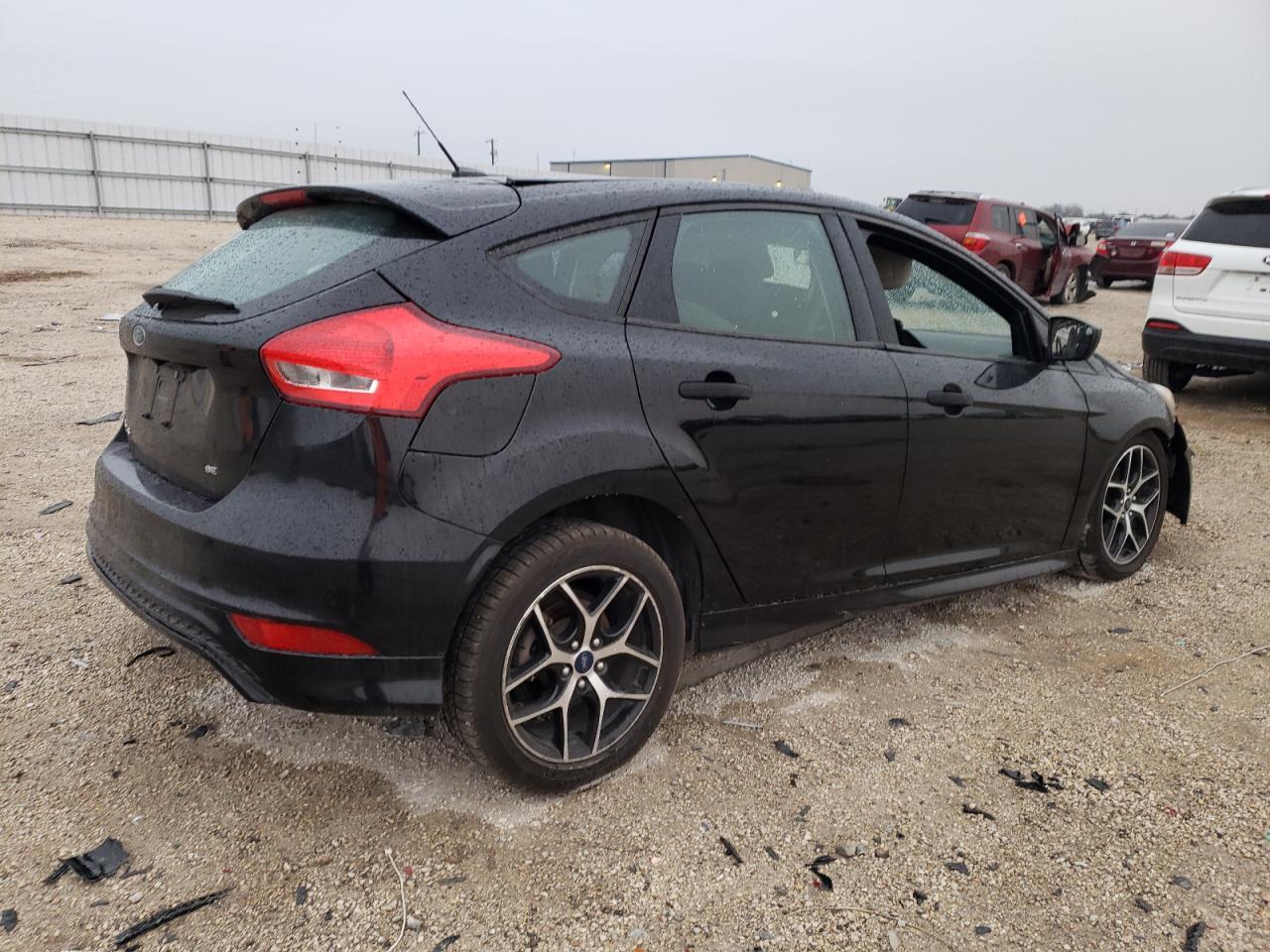 2016 FORD FOCUS SE - Image 3