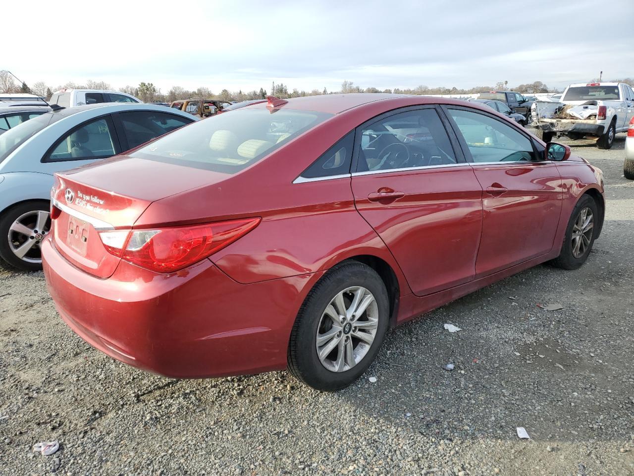 2013 HYUNDAI SONATA GLS - Image 3