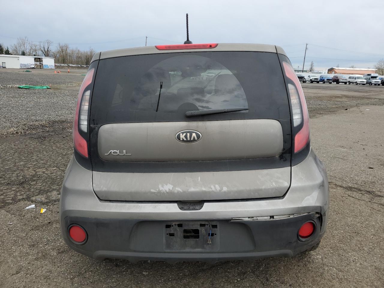 2017 KIA SOUL - Фото 6