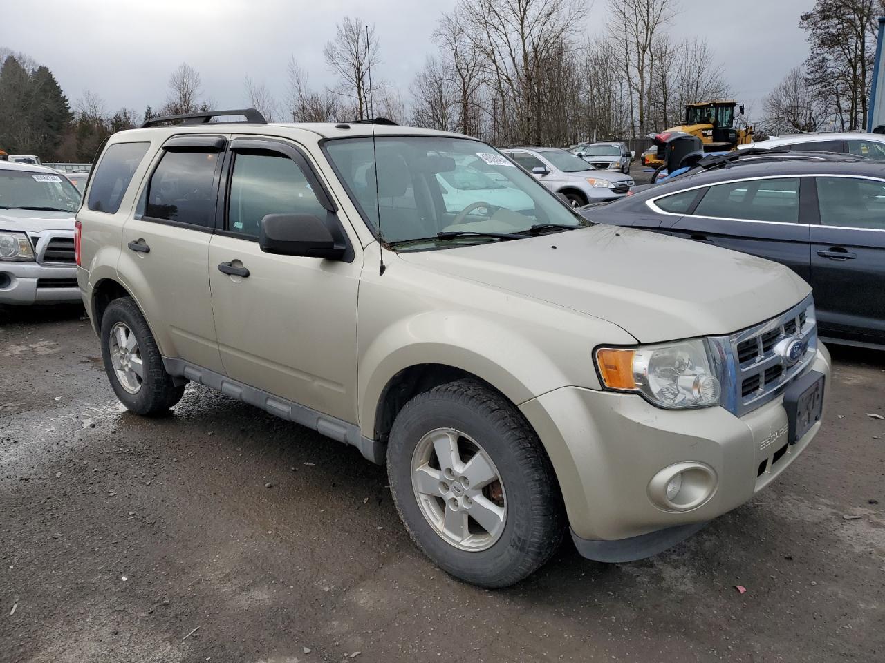 2012 FORD ESCAPE XLT - Фото 4