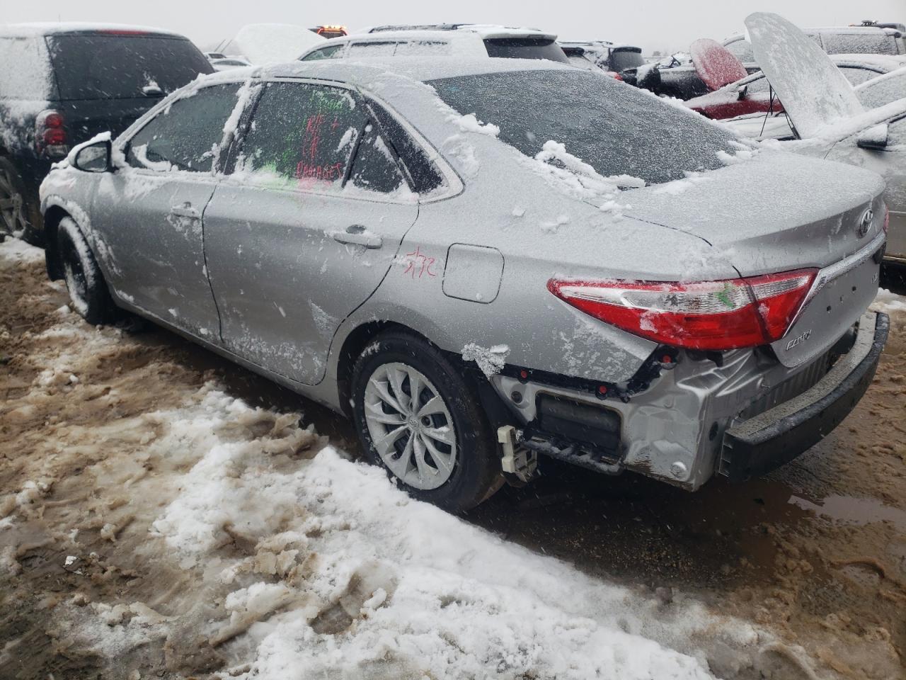 2016 TOYOTA CAMRY LE - Фото 2