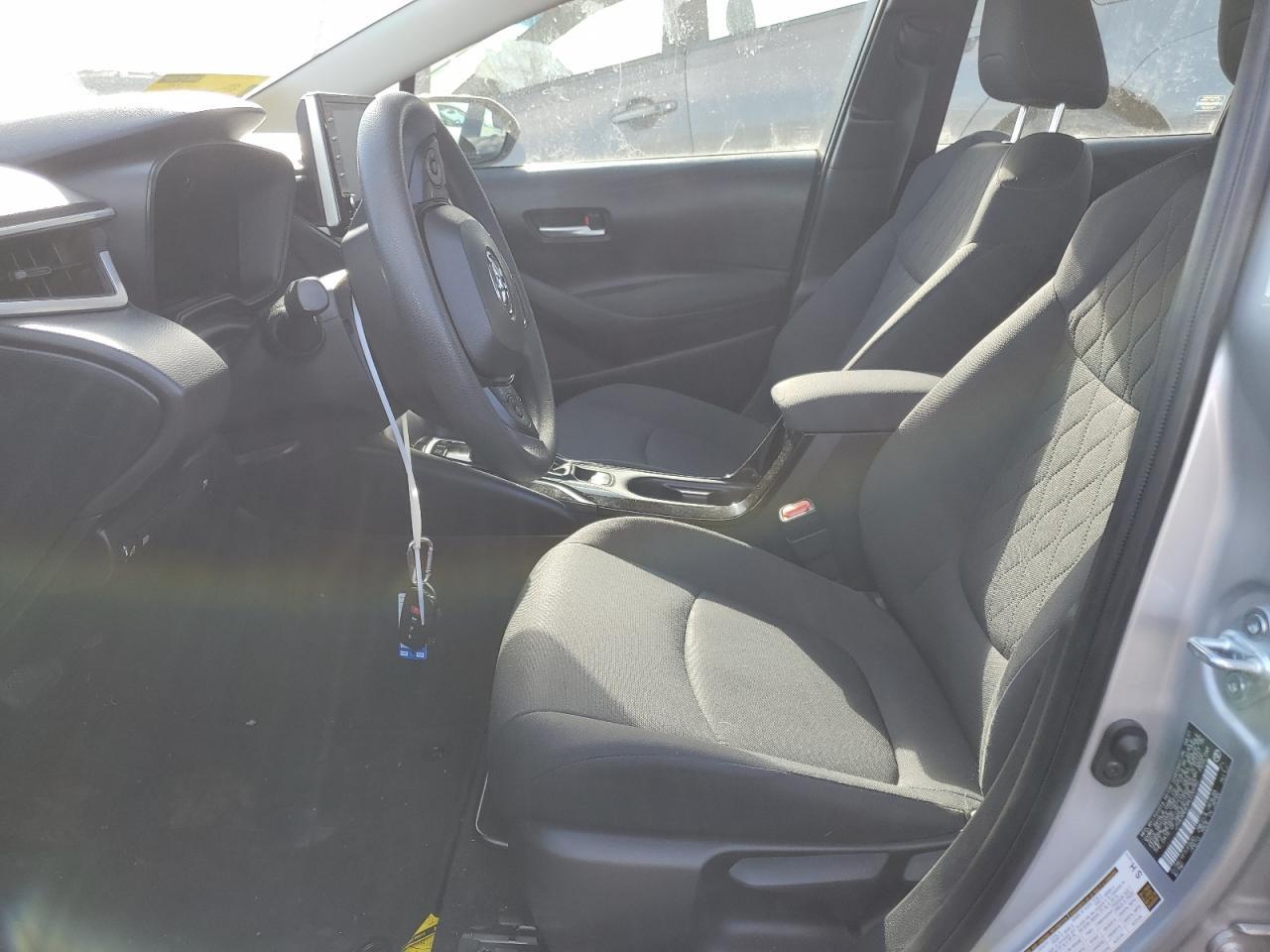 2021 TOYOTA COROLLA LE - Фото 7