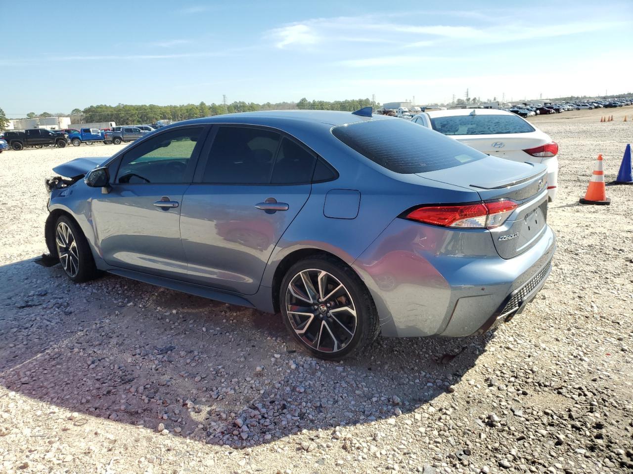 2020 TOYOTA COROLLA SE - Фото 2