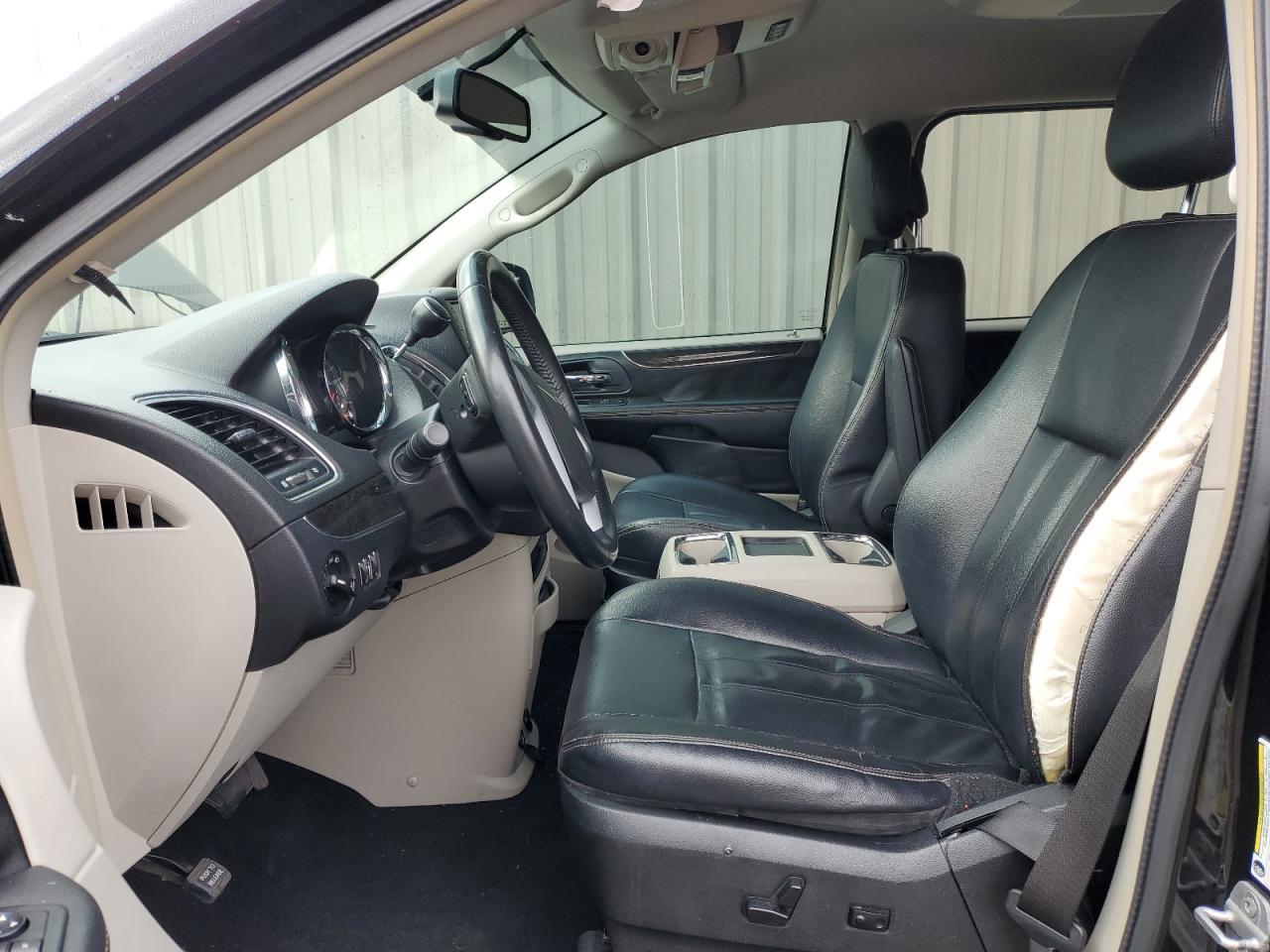2014 CHRYSLER TOWN & COU - Фото 7