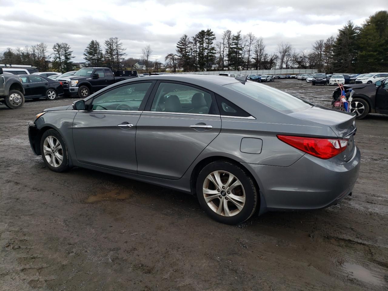 2013 HYUNDAI SONATA SE - Фото 2