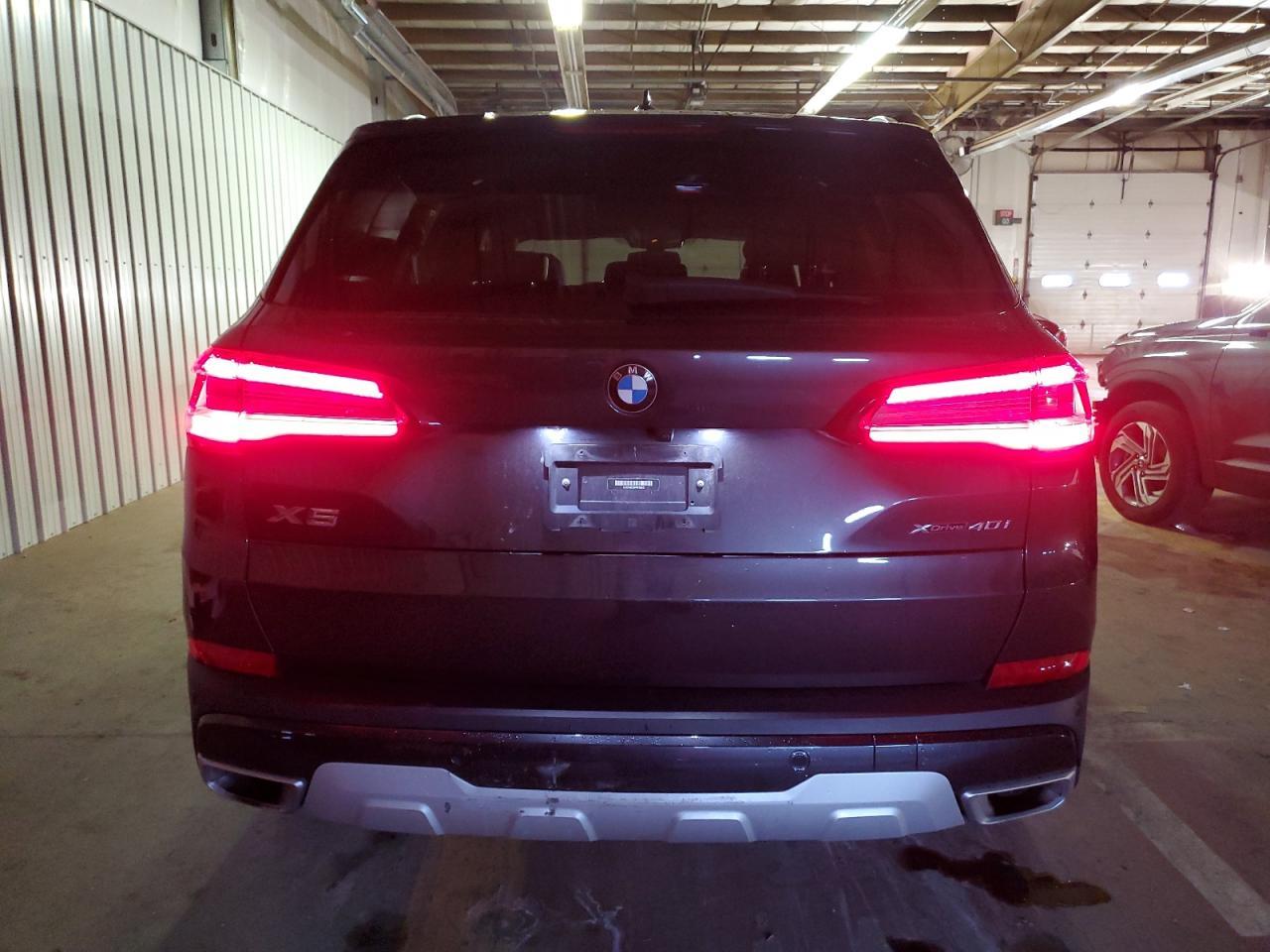 2023 BMW X5 XDRIVE4 - Image 6