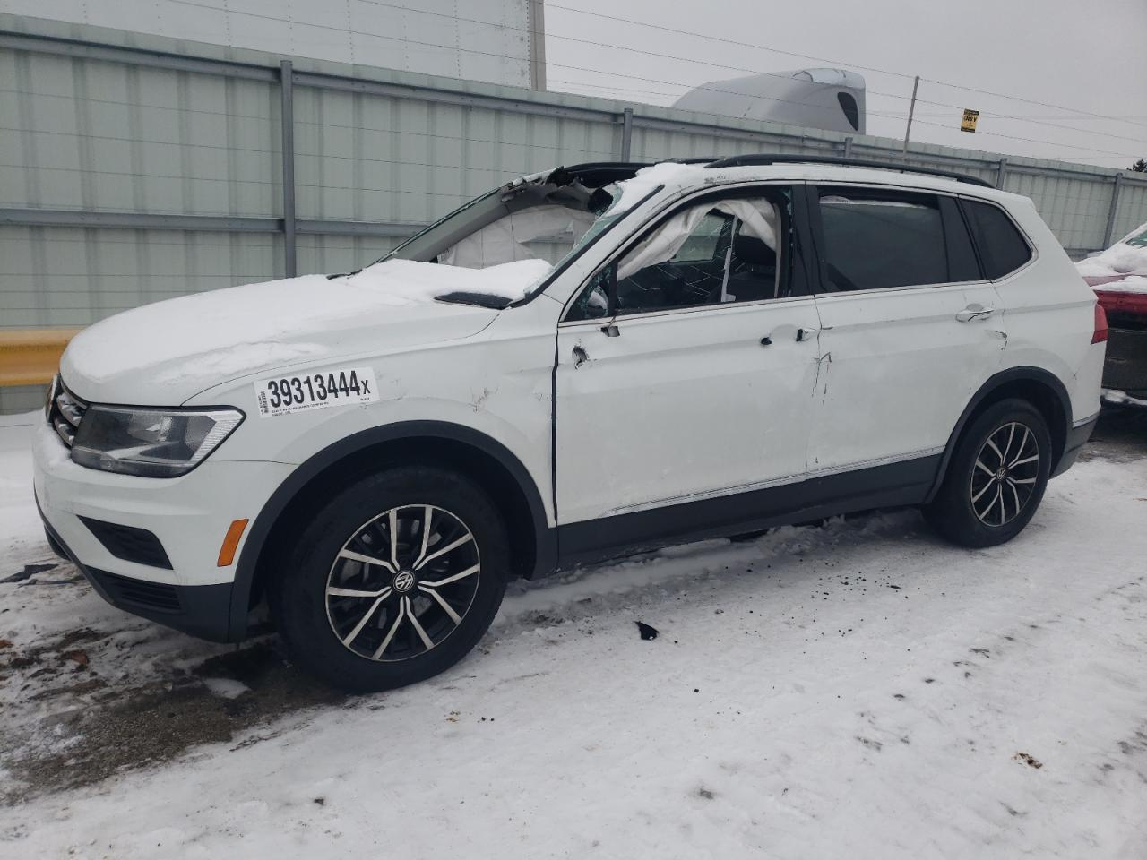 2021 VOLKSWAGEN TIGUAN SE