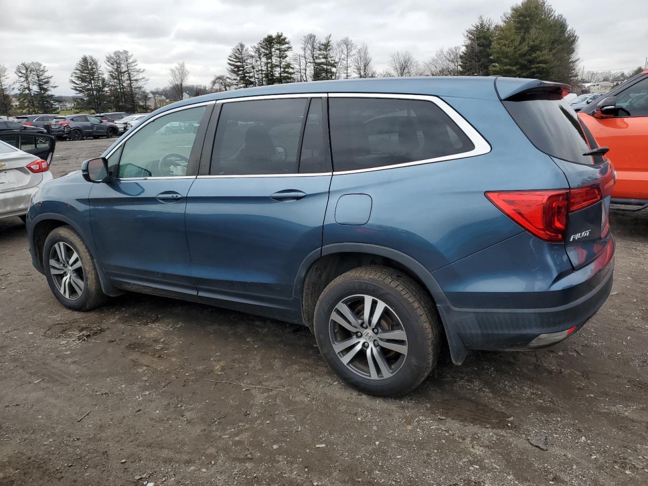 2018 HONDA PILOT EXL - Image 2