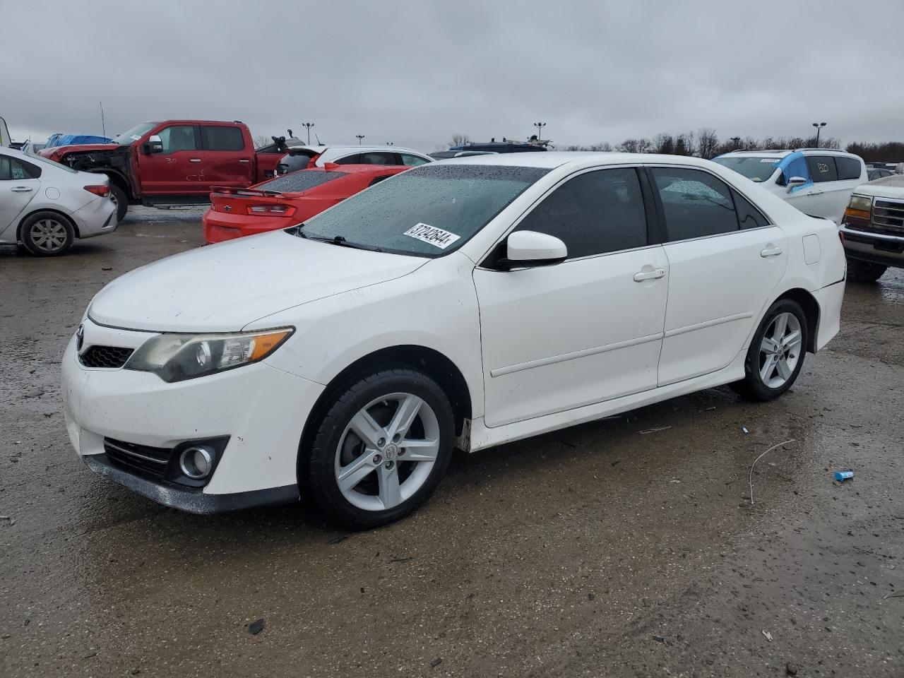 2013 TOYOTA CAMRY L