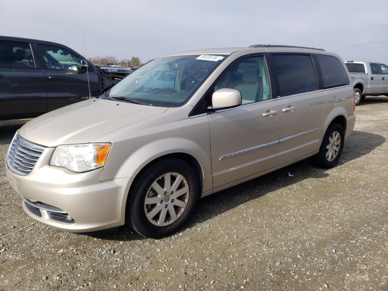 2014 CHRYSLER TOWN & COU