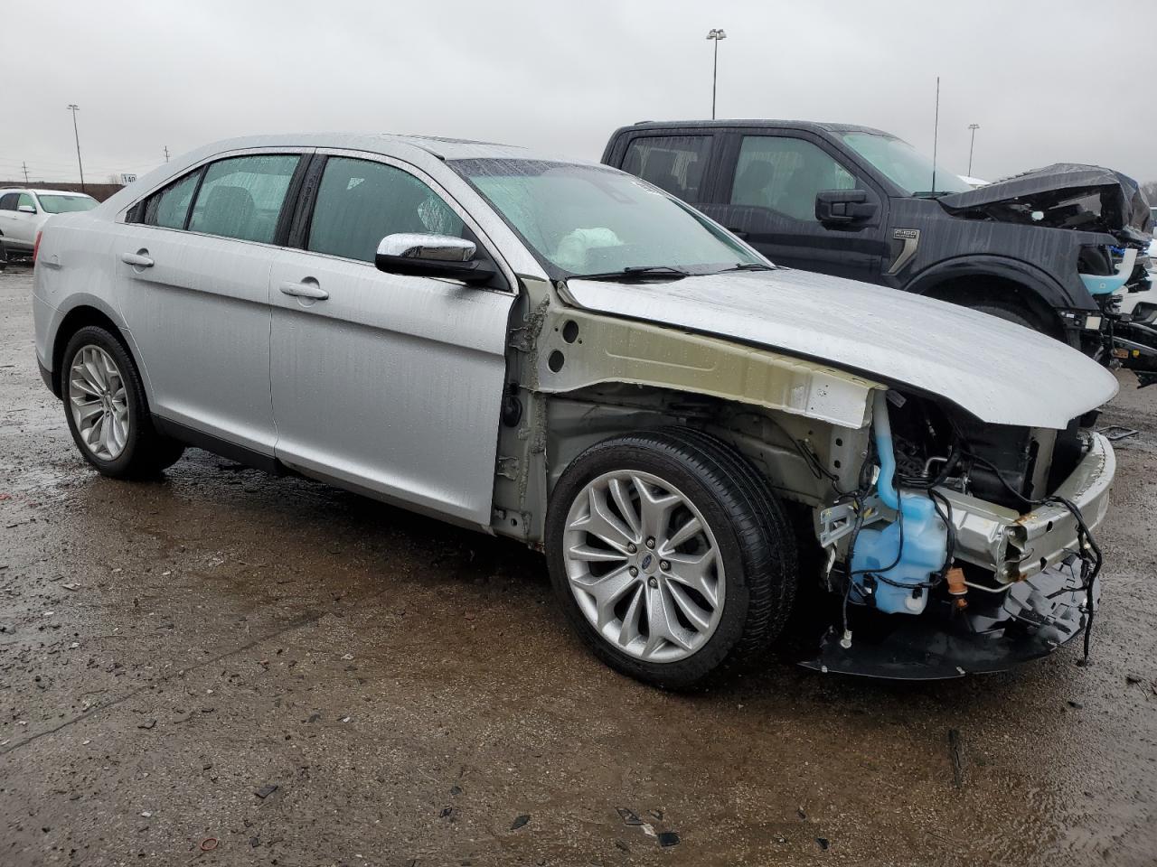2018 FORD TAURUS LIM - Image 4