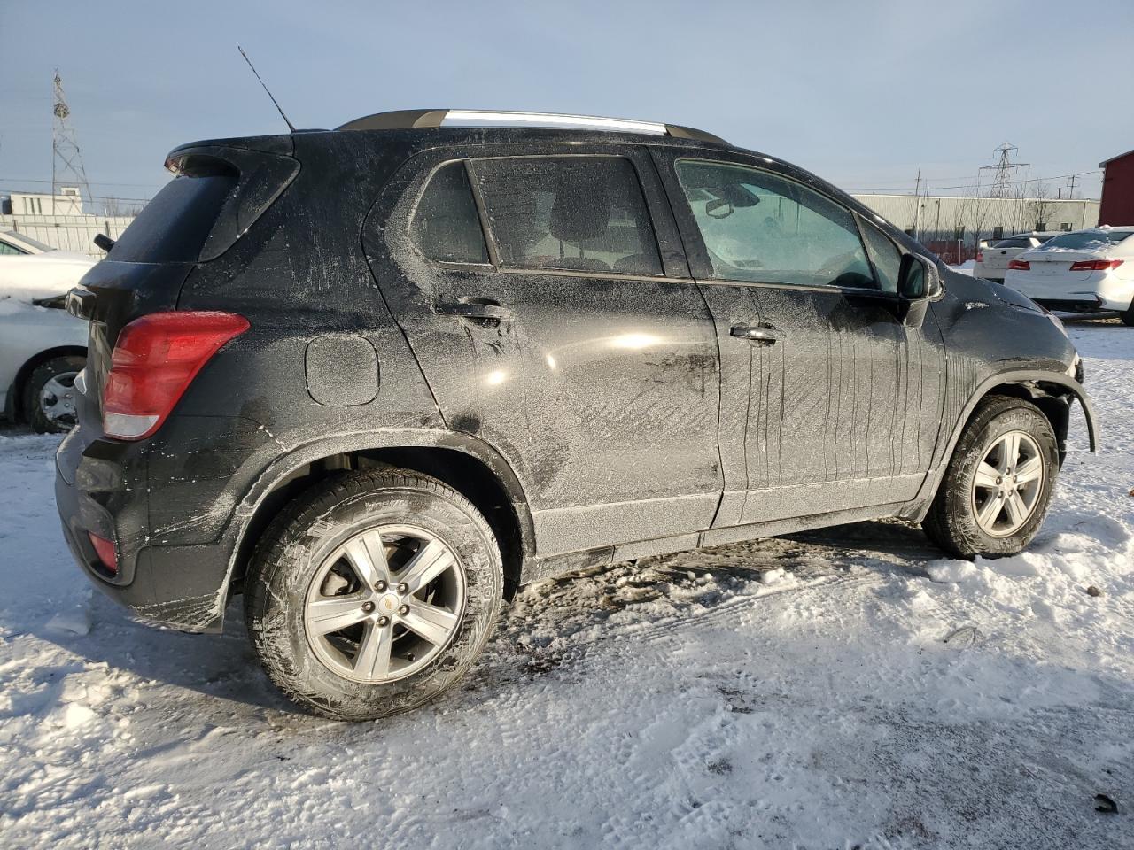 2021 CHEVROLET TRAX 1LT - Image 3