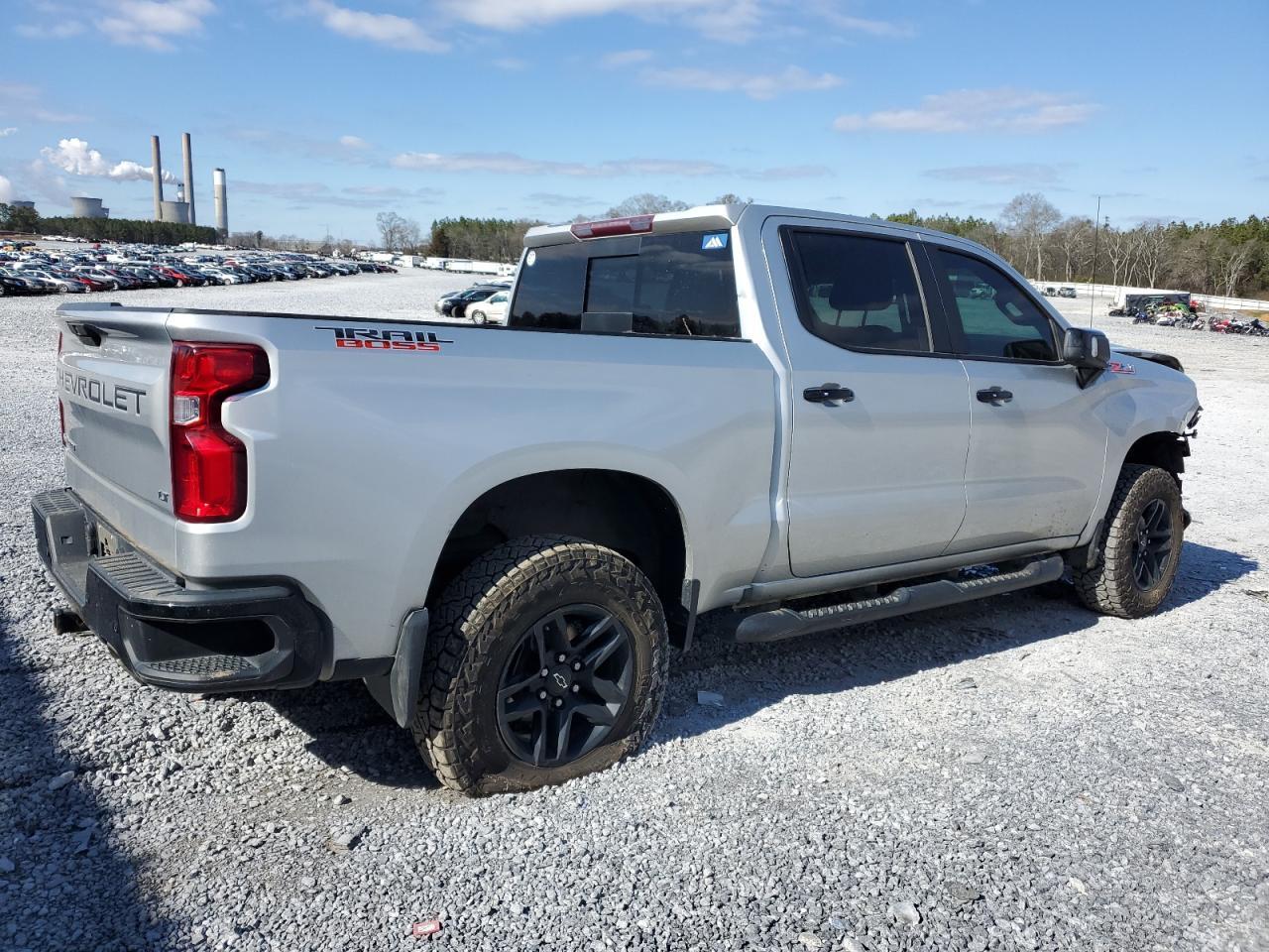 2019 CHEVROLET SILVERADO - Фото 3