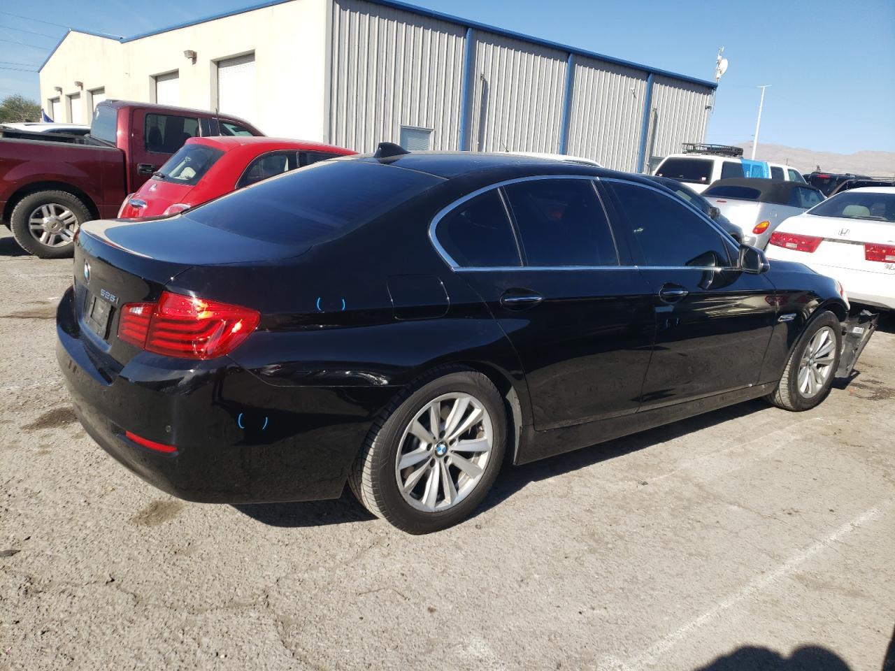 2016 BMW 528 I - Image 3
