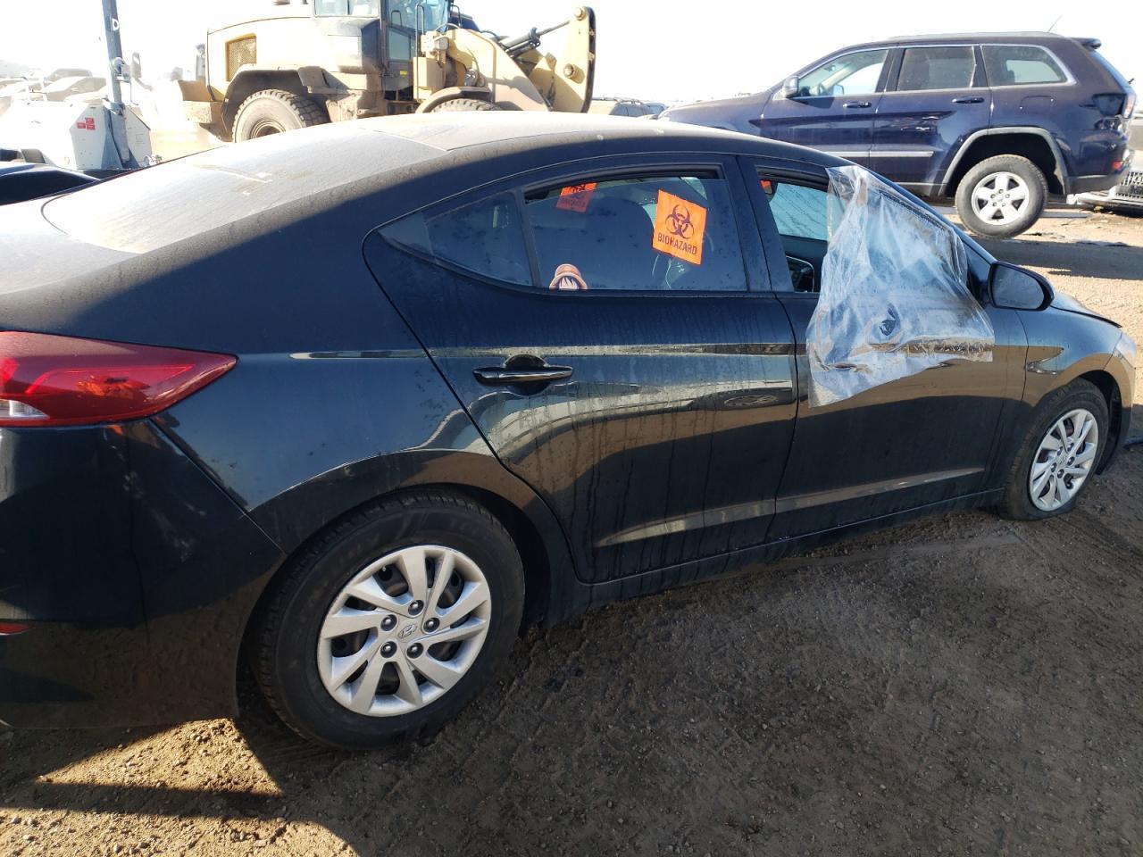 2018 HYUNDAI ELANTRA SE - Фото 3