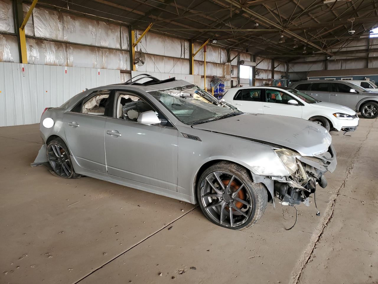 2011 CADILLAC CTS LUXURY - Image 4
