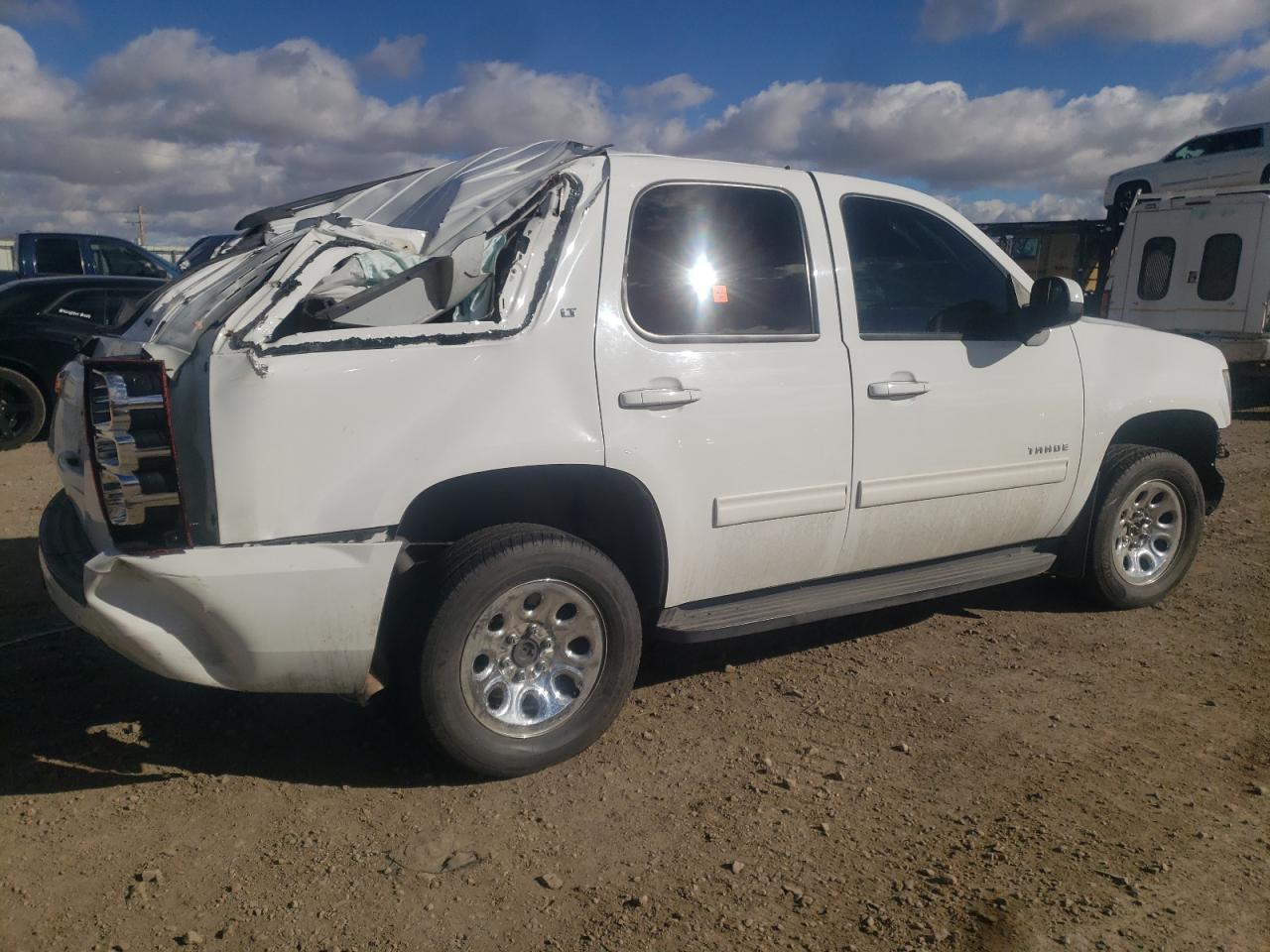 2011 CHEVROLET TAHOE K150 - Фото 3