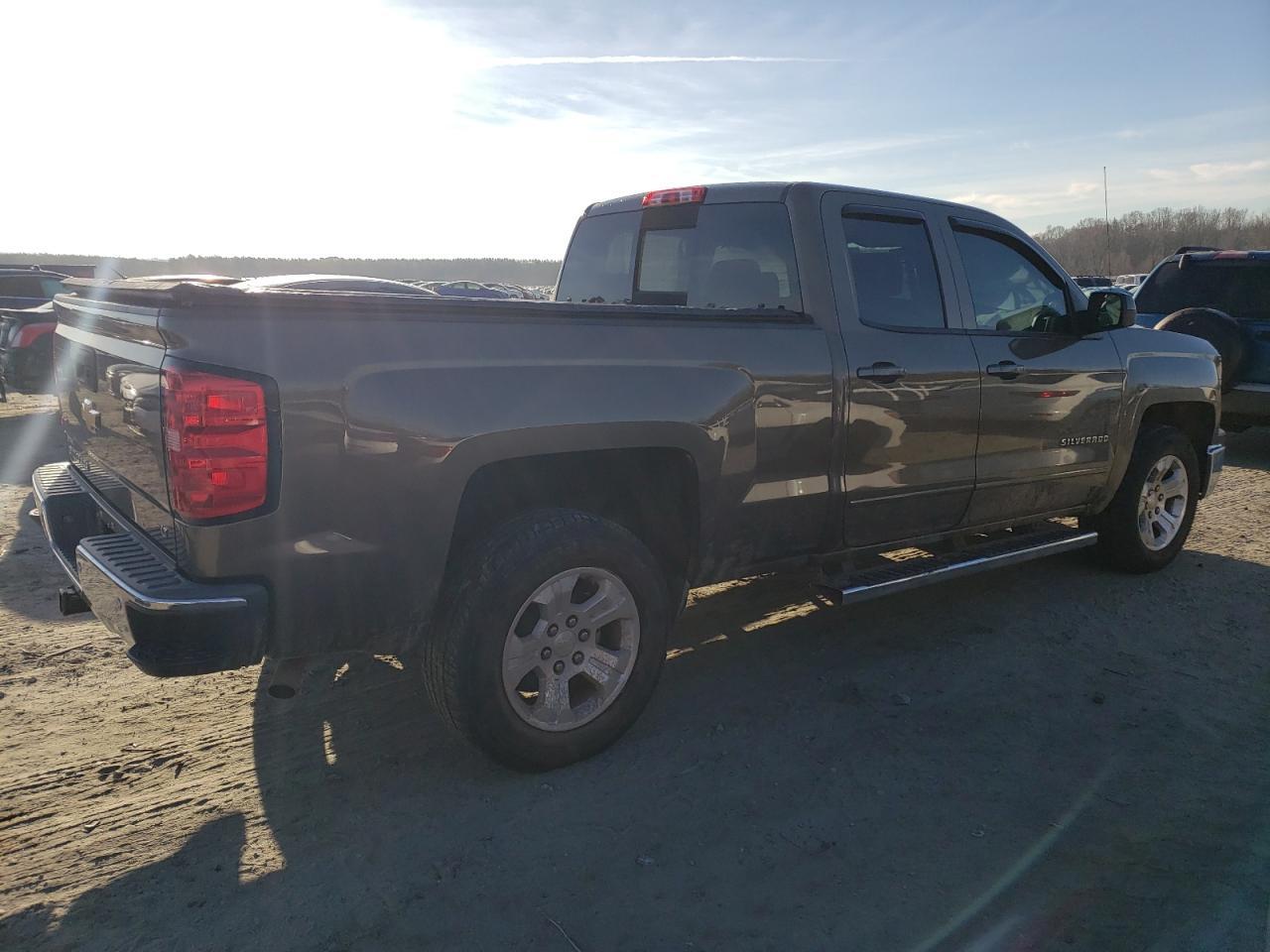 2015 CHEVROLET SILVERADO - Image 3