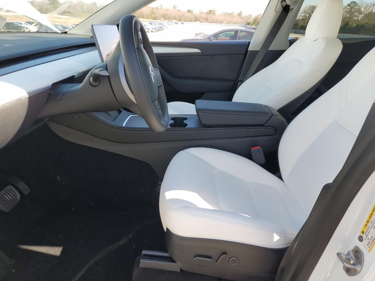 2023 TESLA MODEL Y - Фото 7