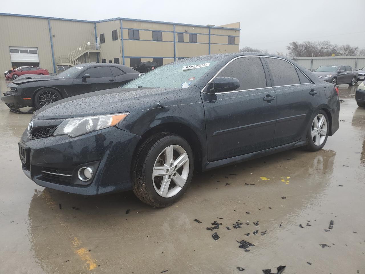 2014 TOYOTA CAMRY L