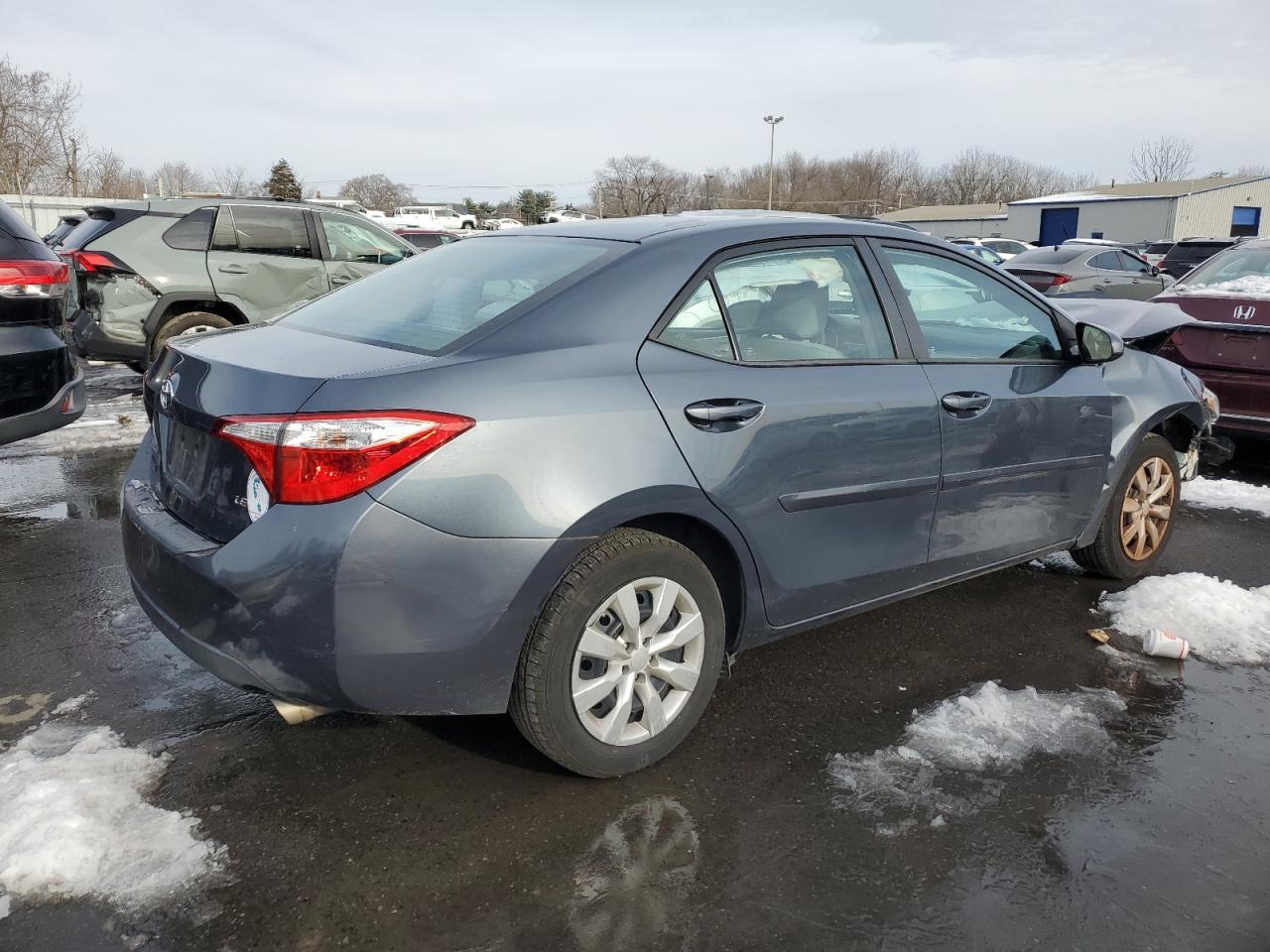 2016 TOYOTA COROLLA L - Фото 3